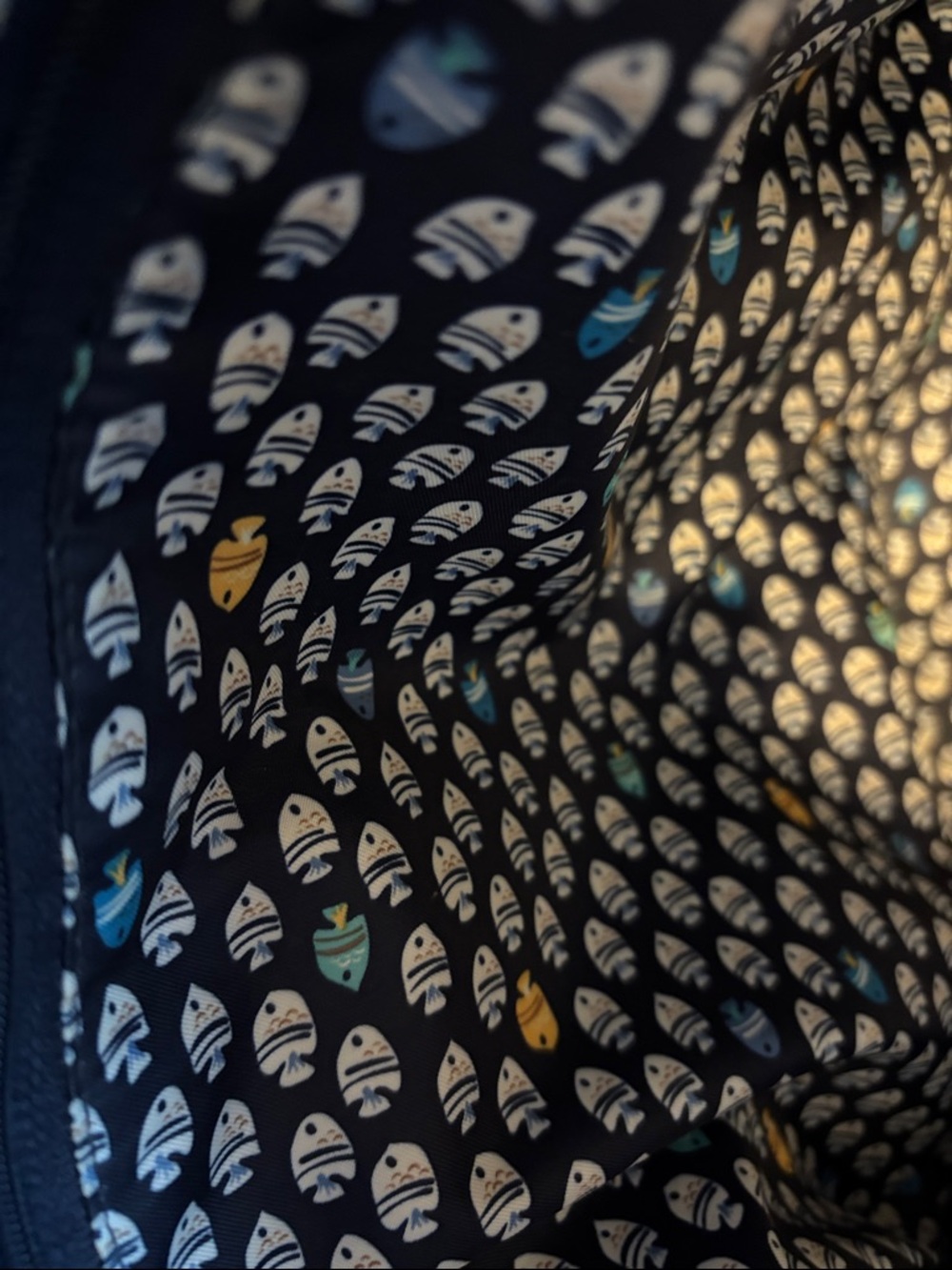 Vera Bradley Neutral Straw Tote with Navy, White & Yellow Fish - Picture 9 of 10